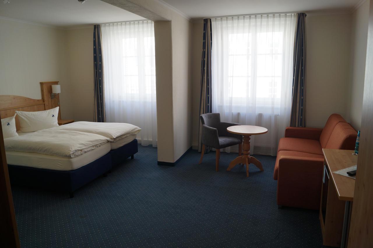 Hotel Zur Post Trostberg Exterior photo